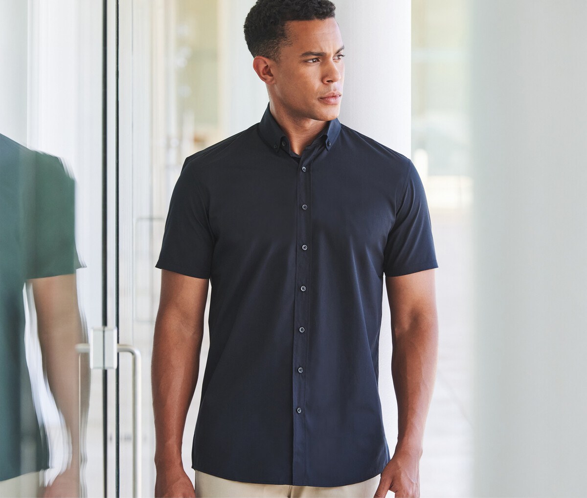 HENBURY HY588 - MEN'S SHORT SLEEVED 'COTTON FEEL' COOLPLUS® SHIRT